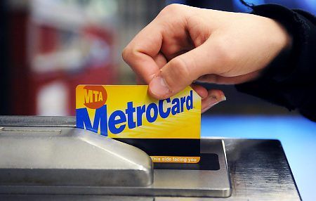 NYC metro card system has a confusing interaction design